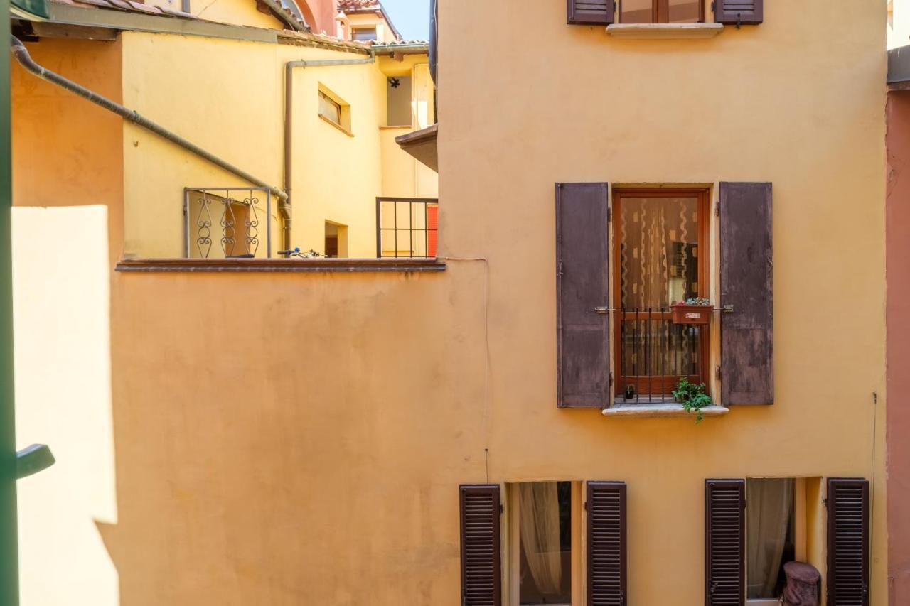 Golden Suite By Studio Vita Bolonha Exterior foto